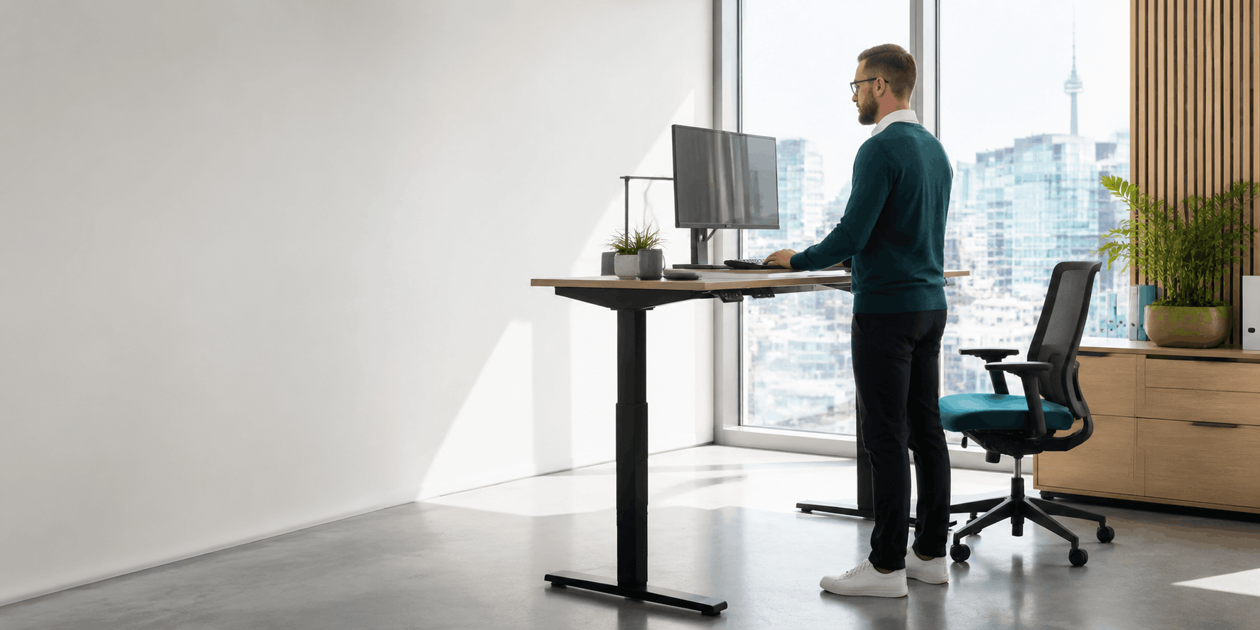 Standing Desk Benefits: Why Your Office Needs a Sit-Stand Desk